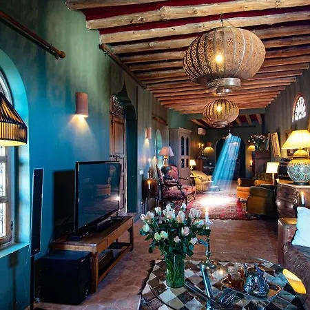 Aux Portes De Marrakech Villa Arts & Deco Avec Piscine 马拉喀什 外观 照片