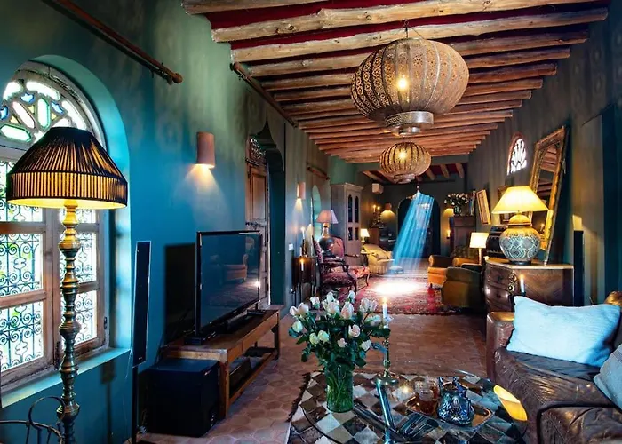 Aux portes de Marrakech Villa Arts&Déco avec piscine